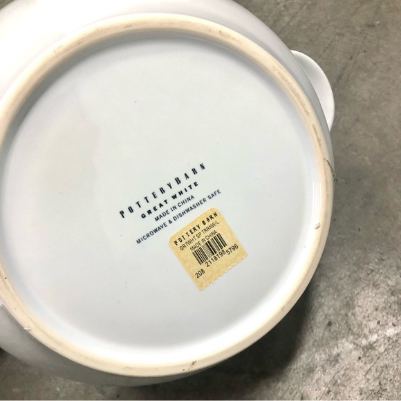Pottery Barn Great White Soup Tureen NWT - Picture 6 of 6
